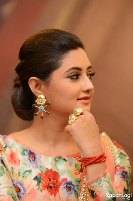 Foto Rashami Desai