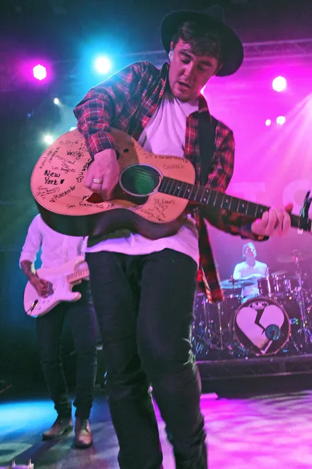 Foto Rixton