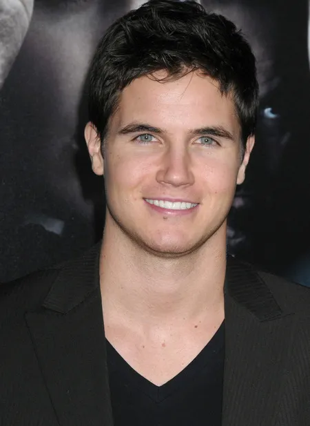 Foto Robbie Amell