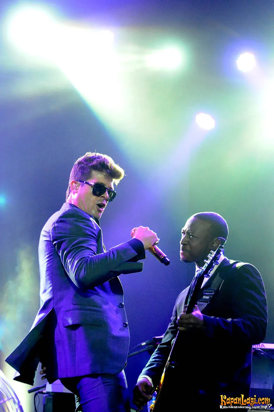 Robin Thicke di salah satu aksinya. ©KapanLagi.com