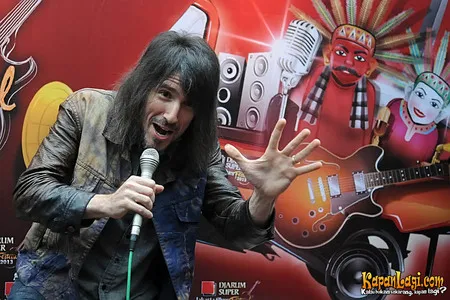 Foto Ron Bumblefoot Thal