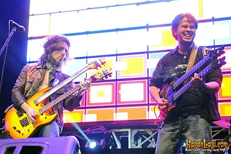 Foto Ron Bumblefoot Thal