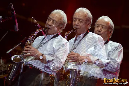 Foto Sadao Watanabe