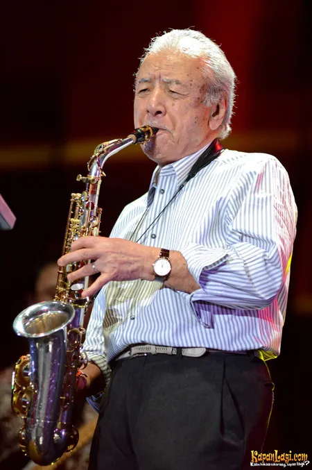 Foto Sadao Watanabe