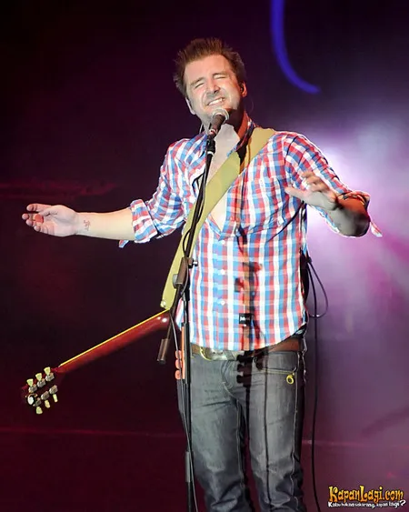 Foto Secondhand Serenade