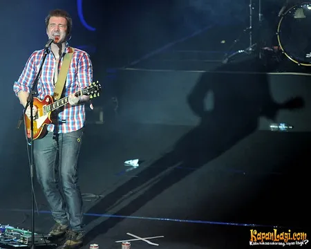 Foto Secondhand Serenade