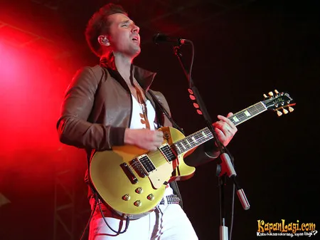 Foto Secondhand Serenade