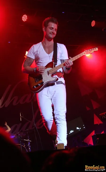 Foto Secondhand Serenade