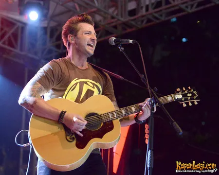 Foto Secondhand Serenade