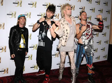 Foto Semi Precious Weapons