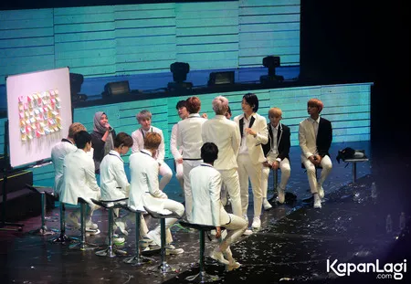 Foto SEVENTEEN