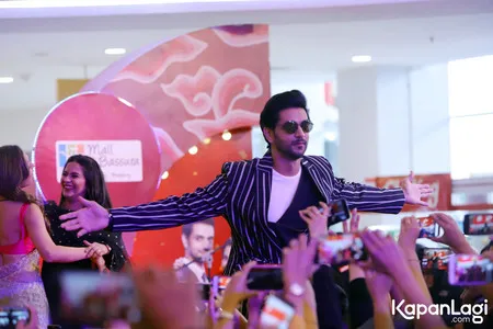 Foto Shakti Arora Drasti Dhami