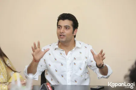 Foto Sharad Malhotra