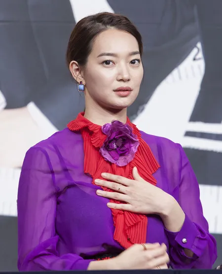Foto Shin Min Ah