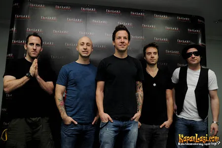 Foto Simple Plan