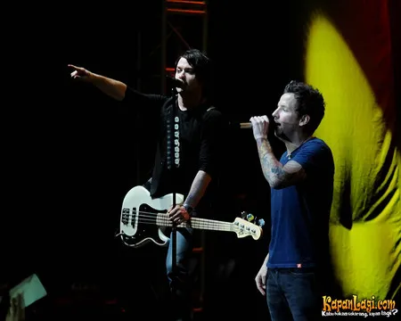Foto Simple Plan