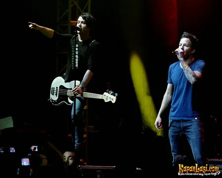 Foto Simple Plan