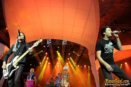 Foto Simple Plan