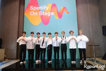 Foto Stray Kids