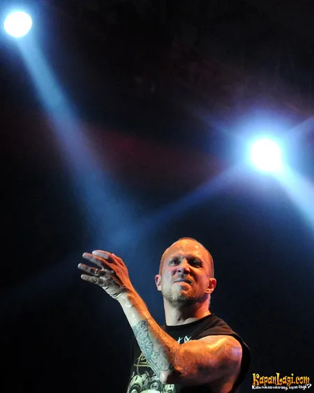 Foto Suffocation