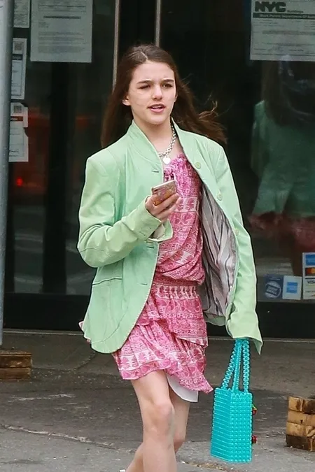 Foto Suri Cruise