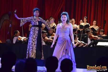 Foto Suzanne Shakespeare