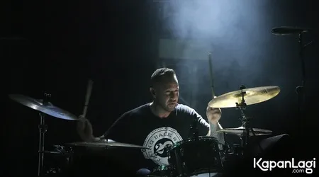 Foto Taking Back Sunday