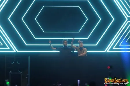 Foto The Chainsmokers