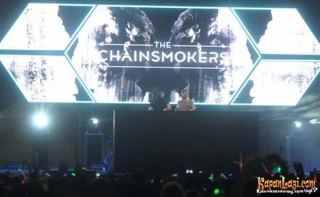 Foto The Chainsmokers