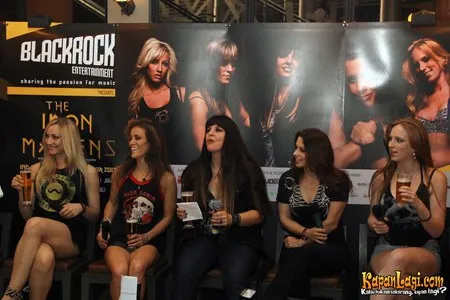 Foto The Iron Maidens