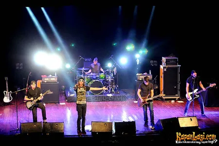 Foto The Red Jumpsuit Apparatus