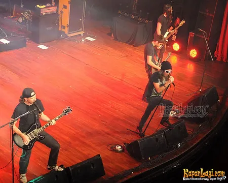 Foto The Red Jumpsuit Apparatus