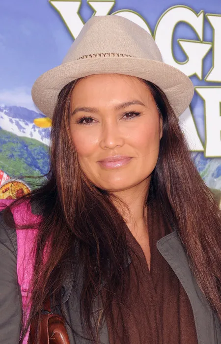 Foto Tia Carrere