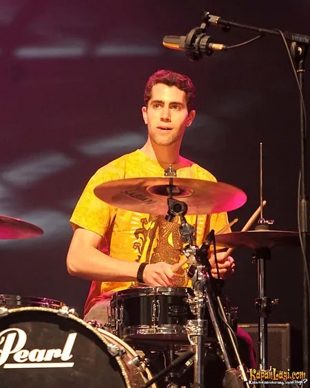 Foto Tokyo Police Club