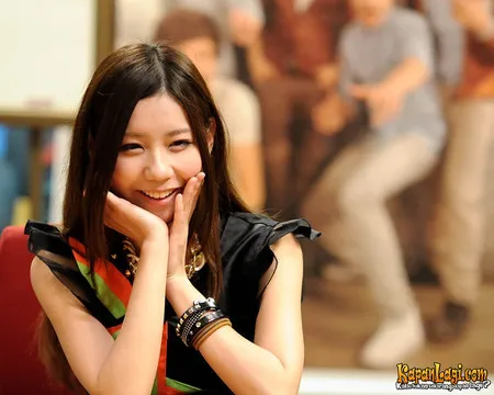 Foto Tomomi Scandal