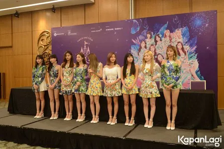 Foto TWICE