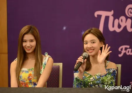 Foto TWICE