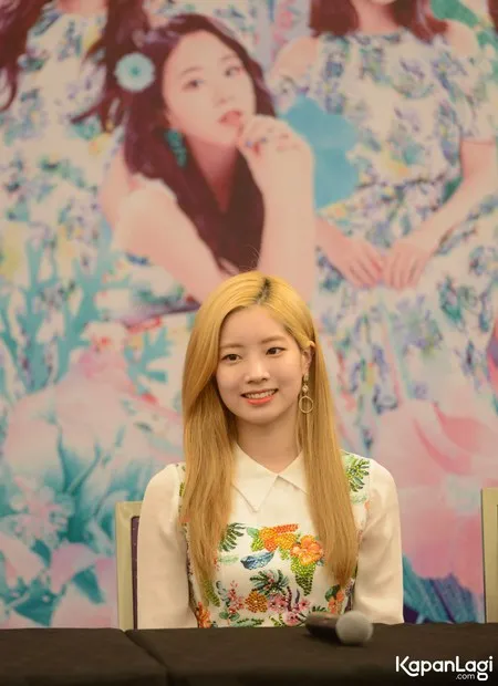 Foto TWICE