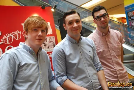 Foto Two Door Cinema Club