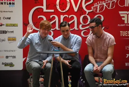Foto Two Door Cinema Club