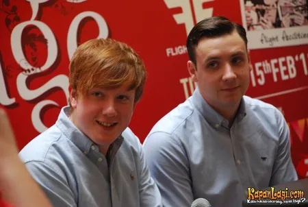 Foto Two Door Cinema Club