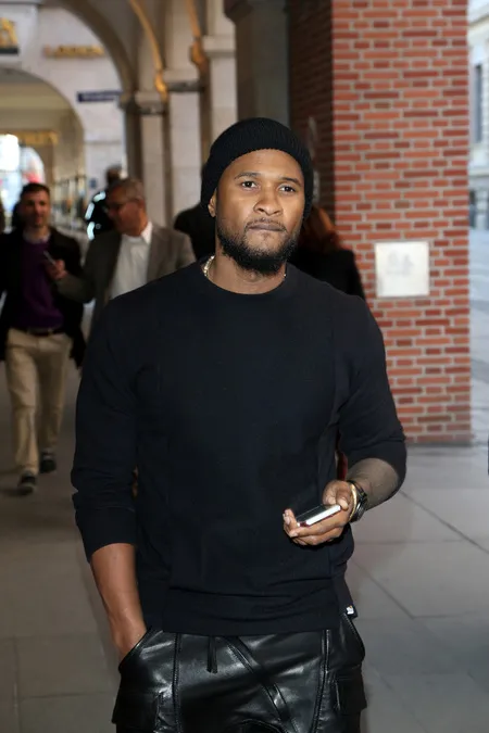Foto Usher