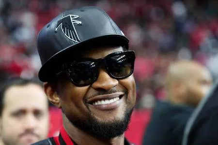 Foto Usher