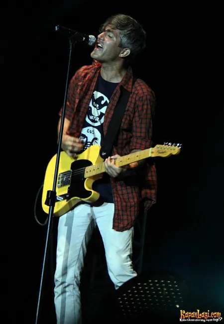 Foto We Are Scientist