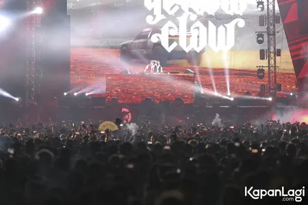 Foto Yellow Claw