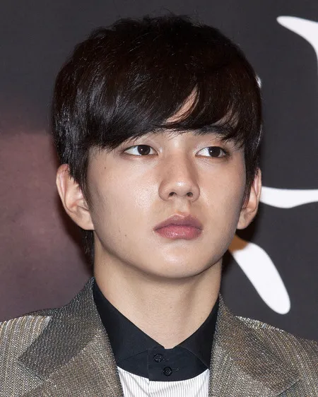 Foto Yoo Seung Ho