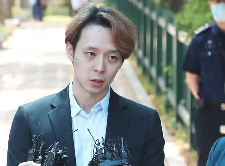 Foto Yoochun