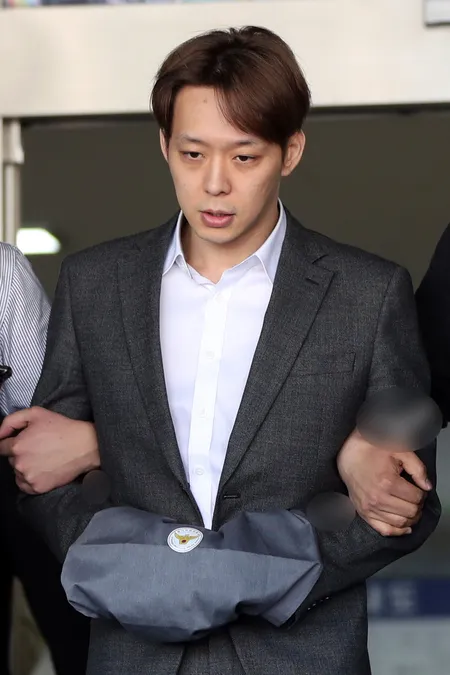 Foto Yoochun