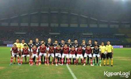 Foto Yoon Doo Joon Beast