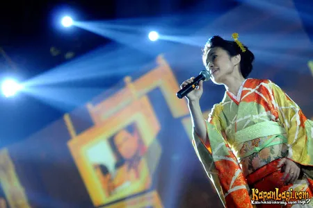 Foto Yoshiko Samejima